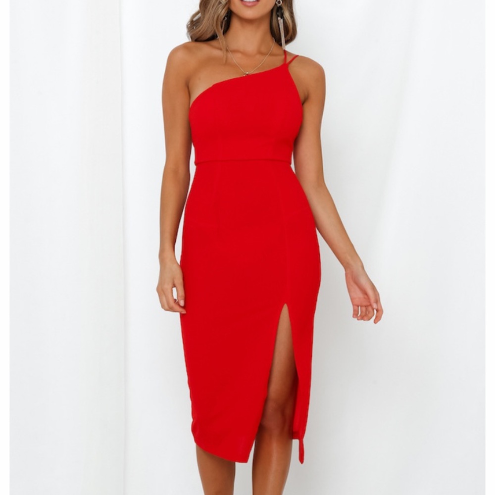 One shoulder dress